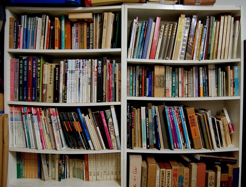 不器用な古道具屋の本棚